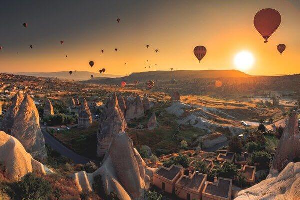 Private Cappadocia Tour with Balloon Flight (1 Day)